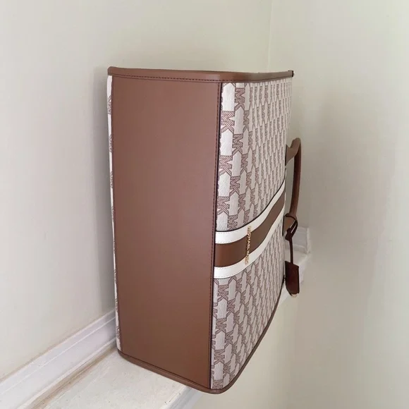 !LAST ONE Michael Kors Mirella Large Tote - Picture 4 of 8